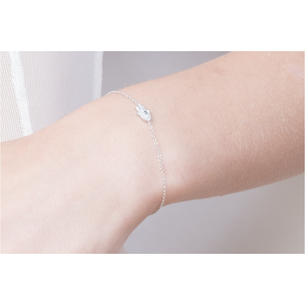 14ct blue sapphire hamsa bracelet