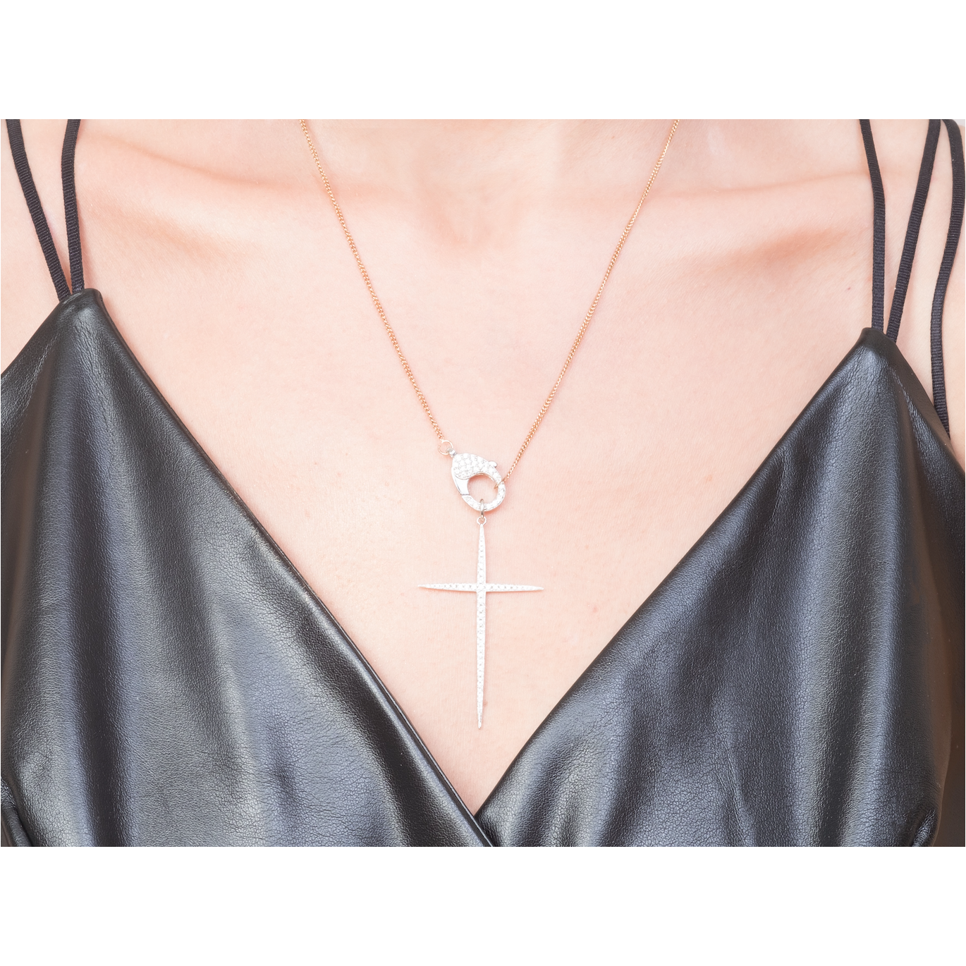Large cross pendant